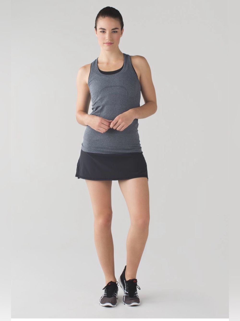 Lululemon Pace Setter Skort Black Size 6 Mid-Rise running skort
